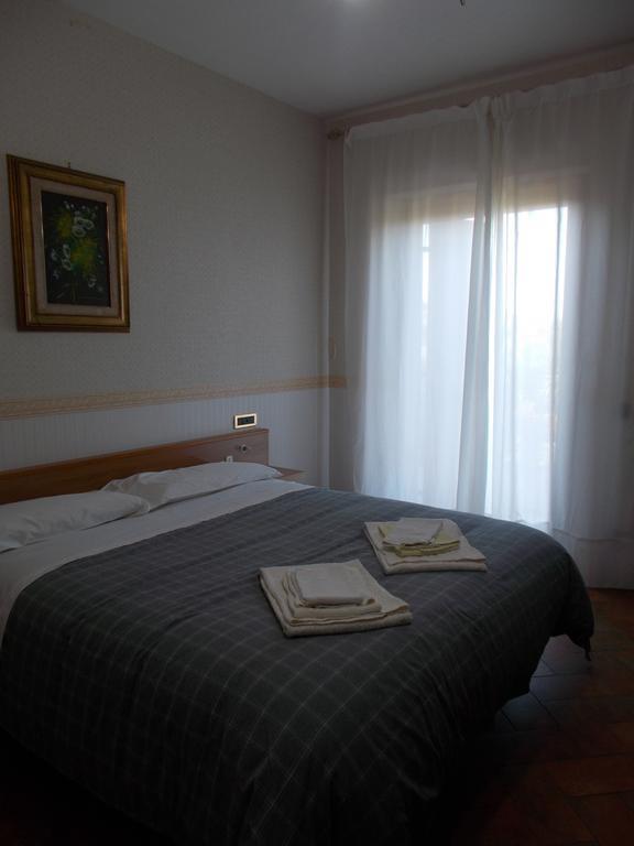 Casa Degli Ulivi Hotel Tivoli Quarto foto